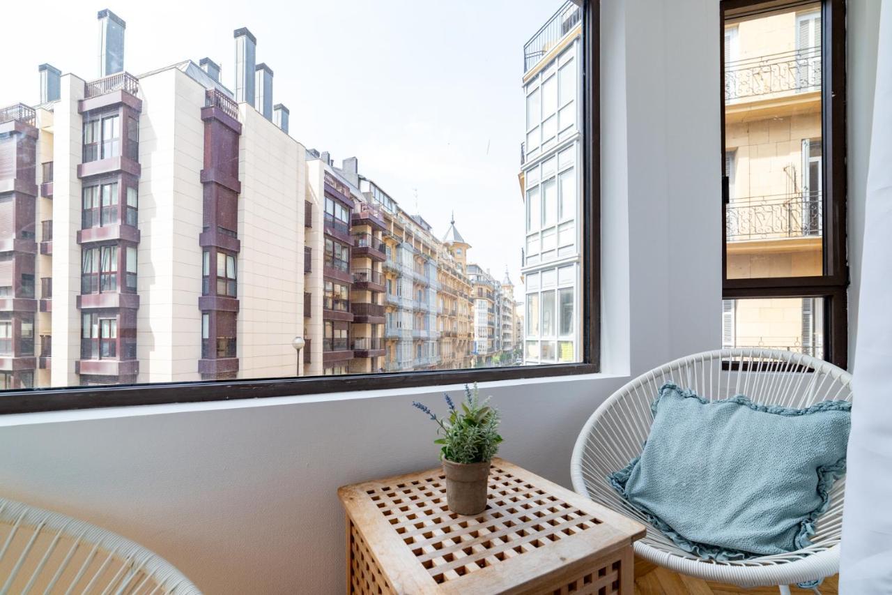 La Concha Cozy Balcony Apartment By Cisan Rentals San Sebastian Luaran gambar
