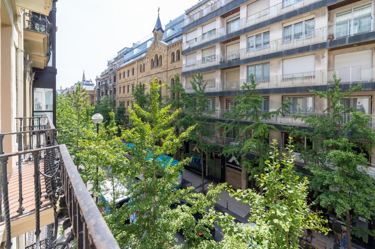 La Concha Cozy Balcony Apartment By Cisan Rentals San Sebastian Luaran gambar