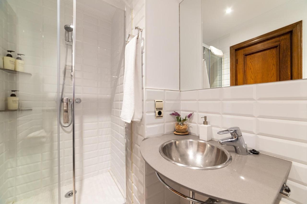 La Concha Cozy Balcony Apartment By Cisan Rentals San Sebastian Luaran gambar