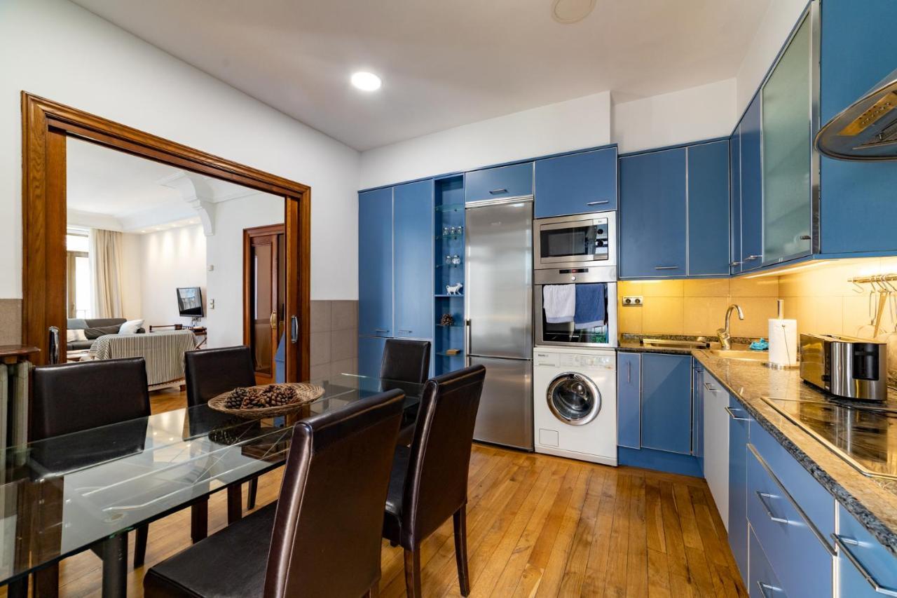 La Concha Cozy Balcony Apartment By Cisan Rentals San Sebastian Luaran gambar