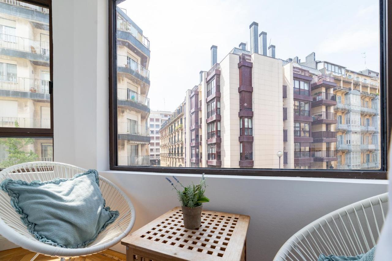 La Concha Cozy Balcony Apartment By Cisan Rentals San Sebastian Luaran gambar